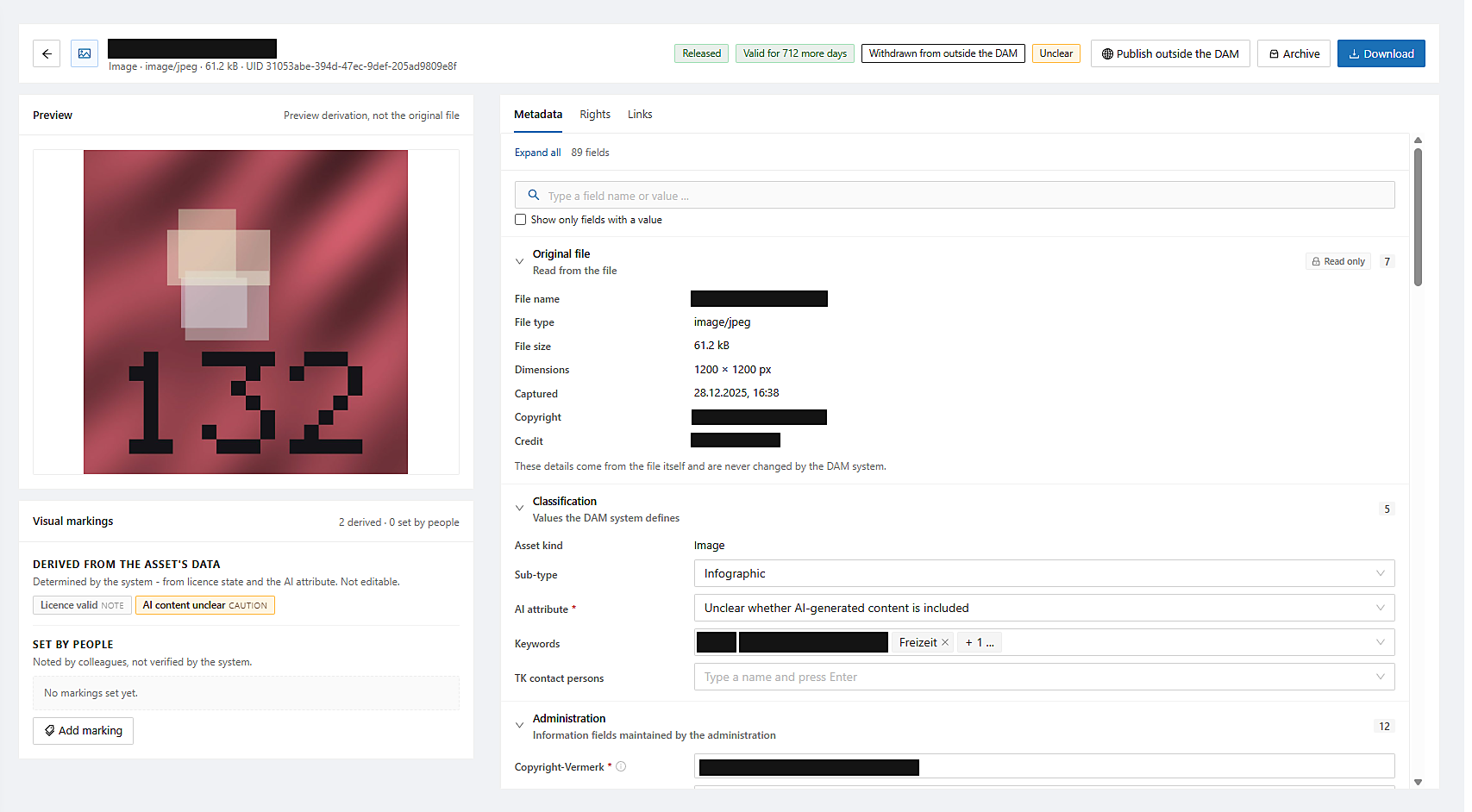 Asset-Details mit Lizenz- und KI-Kennzeichnung